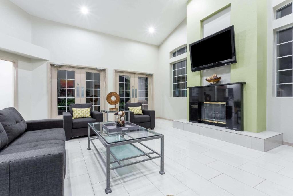Chandler Perfect Location 1 Bedroom Exterior foto