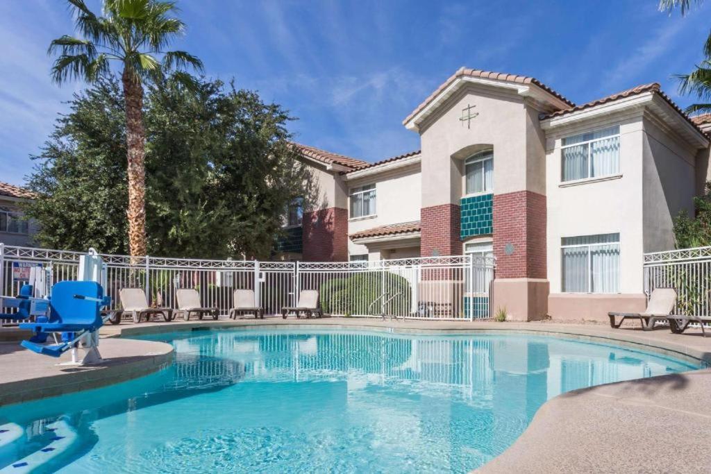 Chandler Perfect Location 1 Bedroom Exterior foto