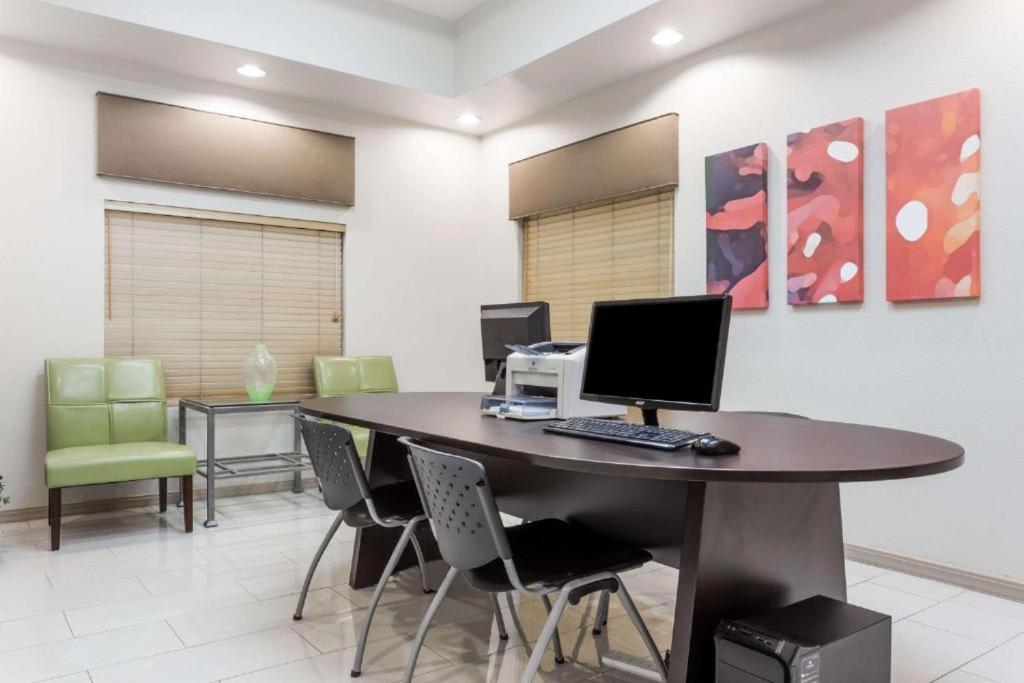Chandler Perfect Location 1 Bedroom Exterior foto